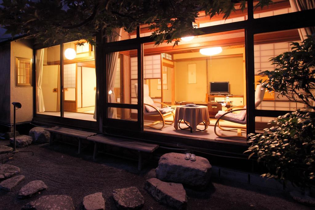 Shimizu Ryokan Yufu Eksteriør billede